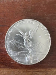 2005 mexico 1 oz silver libertad ZZ6 - Picture 1 of 2
