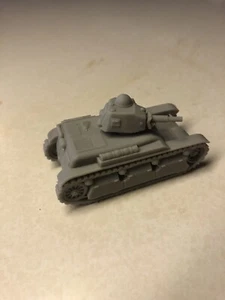 Tanque de caballería francés R 40 de la Segunda Guerra Mundial - Imagen 1 de 6