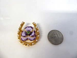 JOAN RIVERS Hufeisen Stiefmütterchen Blume Anstecknadel Brosche 3D Kristalle Perlen Emaille signiert - Bild 1 von 6