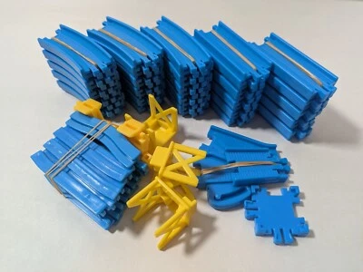 Thomas & Friends Cápsula Plarail TOMY Varios Juegos de Lote de Rieles Foto 1 de 4