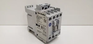 GARANTIERT! ALLEN-BRADLEY 110/120V COIL SER. A Schütz 700-CF220* - Bild 1 von 3