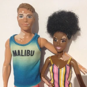 Lot 2 Vitiligo Barbie 2003 Ken 2015 Puppen Mattel -- lose, Top Zustand - Bild 1 von 12