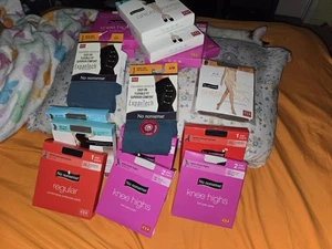 Damen Strumpfwaren Paket - Shapewear, Strumpfhosen, Strumpfhosen, Kniestrümpfe - verschiedene Größen - Bild 1 von 1