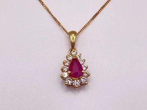 9ct Gold Hallmarked Ruby & Cubic Pendant & 18" Chain. Goldmine Jewellers. - Picture 1 of 5