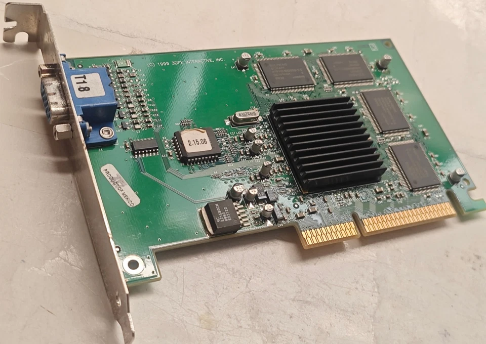 Vintage 3Dfx AGP Card Voodoo3 Velocity 100 ( 210-0380-001 ) 8 MB RAM + Heatsink - Image 1 of 4