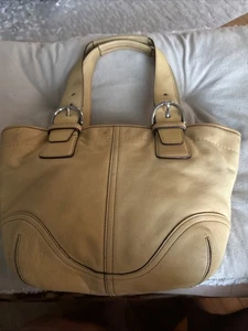 Bolso de Hombro Cartera Coach Vintage Beige Cuero Suave PIEZA DE PROYECTO. Tal cual. 4267 - Imagen 1 de 11