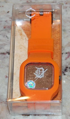 1 Sealed Detroit Tigers Authentic Game-Used Dirt Watch with MLB Hologram Cover