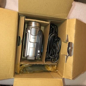 !Offene Box! Sony Handycam DCR-DVD505E Camcorder getestet! - Bild 1 von 2