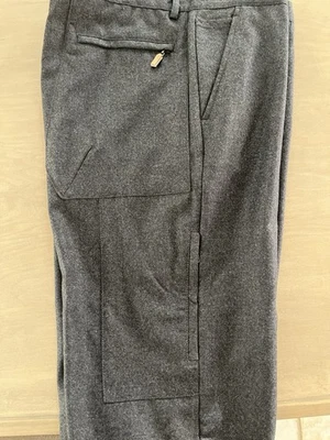 Brunello Cucinelli Men’s Wool Pant Charcoal Grey Size 52 - Image 1 of 4