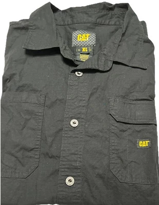 Mens CAT Caterpillar Black Button Down Shirt Size XL  2 pockets Cambodia - Image 1 of 4