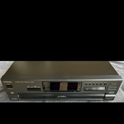 Reproductor cambiador de CD de 5 discos Vintage Technics SL-PD667 color: negro hecho en Japón Foto 1 de 3