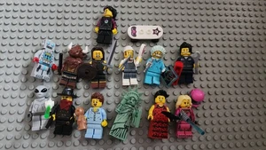 Lego Series 6 Minifigures Complete Set of 13 8827 2012 - Picture 1 of 3