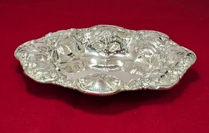 Vintage Whiting MFG CO. Sterling Silver Candy/ Nut Dish, 7''' by 5-5/8'' - Picture 1 of 6
