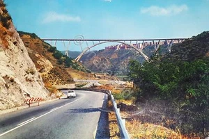 Cartolina - Catanzaro - Nuovo Viadotto sulla Fiumarella - 1967 - Imagen 1 de 2