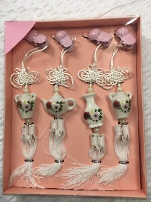 NUEVO Juego de cuatro piezas chinas anudadas colgantes de porcelana tetera jarrón jarra Foto 1 de 3