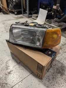 1993-95 Audi 90 Quattro Driver Left Headlight Assembly 893941029G - Picture 1 of 6