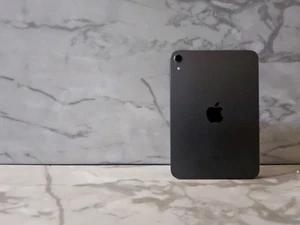 IPAD Mini 6th Generation - Picture 1 of 2