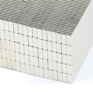 2-1000x MAGNETI PARALLELEPIPEDO AL NEODIMIO 10x4x2 mm NdFeB N50 1,1 KG blocco chiusura ufficio - Foto 1 di 2