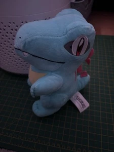 Pokemon Center Original Plüschtier Totodil - Bild 1 von 3