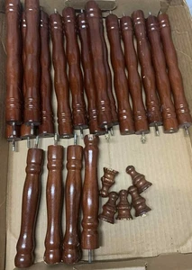 Vintage gedrechselte Holzspindeln & Enden Posten Stufenregal verschiedene Größen Ersatz - Bild 1 von 6