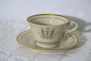 SYRACUSE CHINA GOVERNOR CLINTON AMERICA USA Footed Cups & Saucers Set of 2 each - Picture 1 of 8