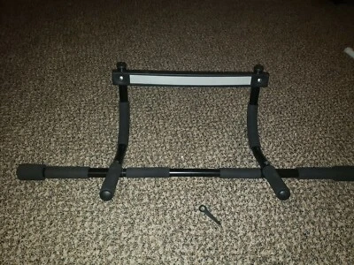 Barra de entrenamiento total para la parte superior del cuerpo IRON GYM Foto 1 de 4