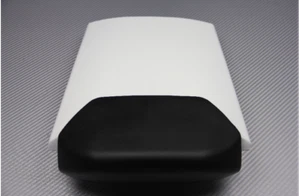 Single Seater Nail / White Passenger Seat Cover Yamaha YZF R1 YZF-R1 RN01 1999 - Picture 1 of 5