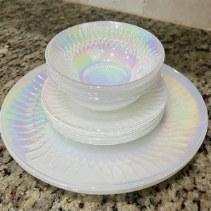 VTG Federal Glass Iridescent Moonglow 2Dinner Plates 3Bowls 4Saucers Shell Pearl - Picture 1 of 24