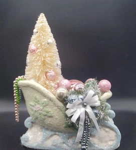 Antiqued Ornate Christmas Glitter Sleigh Shabby Chic Vintage Ornaments & Beads - Picture 1 of 9