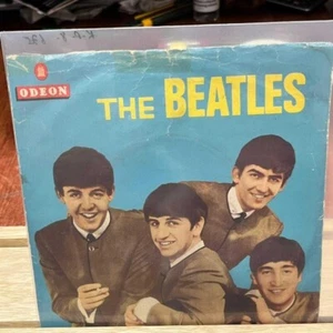 The Beatles I Want to Hold Your Hand 45 rpm Vinyl mit PS Middle East Print RRR - Bild 1 von 2