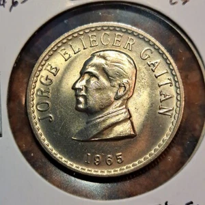 1965 COLUMBIA 50 CENTAVOS COIN - UNC - #B5085 - Picture 1 of 2