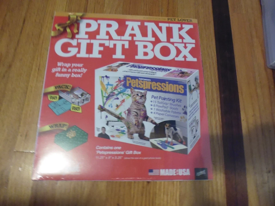 ¡Nuevo! Caja de regalo de broma Todd Lawson's Petspressions para el amante de las mascotas Caja de regalo de broma Foto 1 de 1