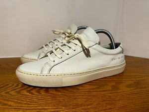 100% Authentic COMMON PROJECTS Achilles Low Size 40 EU / 7 US Grey / Cream - Picture 1 of 10