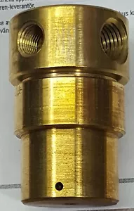 Norgren R16-200-R25A Regolatore di sollievo acqua/aria non regolabile 1/4 FPT - Foto 1 di 12