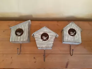 Juego de 3 ganchos decorativos para casa de pájaros rústicos de granja 8" - Imagen 1 de 16