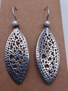 SILPADA-Sterling Silver Freshwater Pearl Filigree Leaf Shape Earrings - Picture 1 of 2
