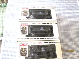 RAKE OF 3 ATLAS O GAUGE- 70 TON ORE CARS-MISSABE IRON RANGE- BOXED - Picture 1 of 11