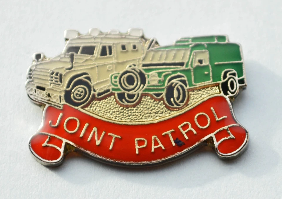 RUC Royal Ulster Constabulary & Ulster Defence Regiment JOINT PATROL Pin Badge - Image 1 of 1