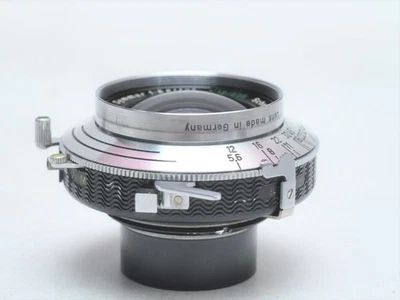 Lente vintage Schneider Linhof Technika 135 mm/5,6 Foto 1 de 3