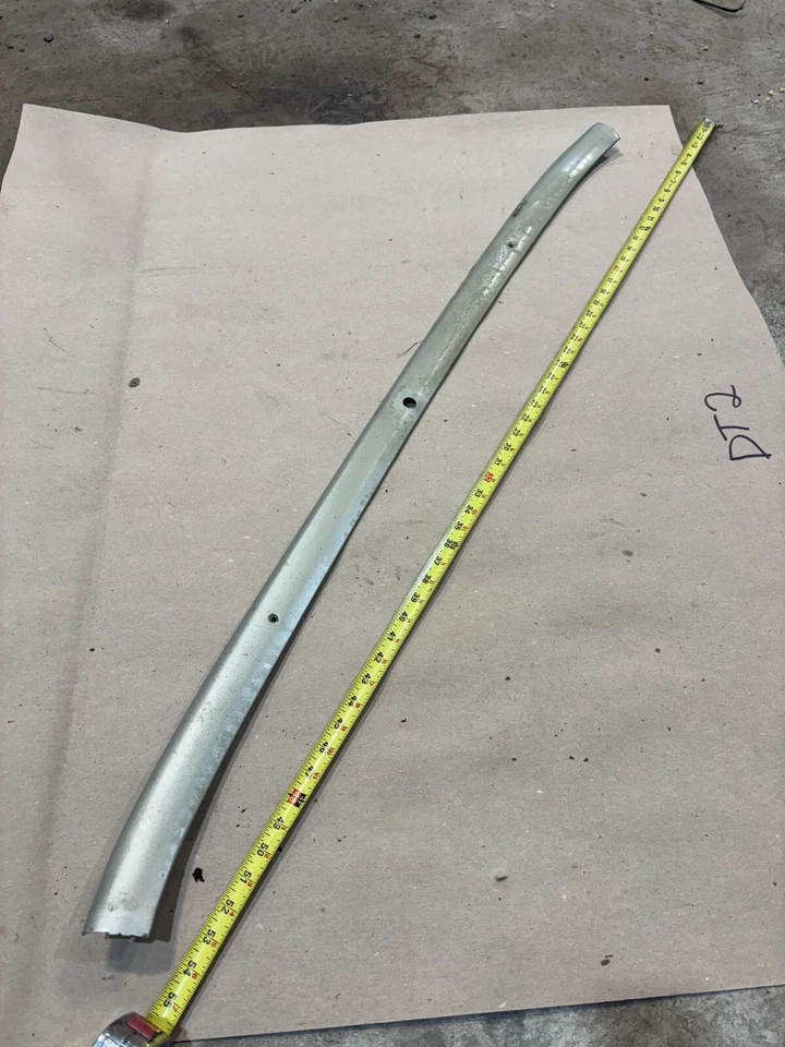 68 1968 Ford Galaxy Ltd Country Squire techo delantero superior parabrisas moldura OE Foto 1 de 4