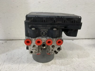 Actuador y modulador de bomba de freno antibloqueo Scion xB 2008-2010 ABS antibloqueo OEM Foto 1 de 4