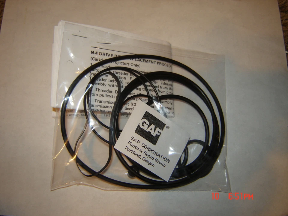 GAF 2700 Cartucho Proyector 9 Cinturones/2 Neumáticos e Instrucciones de Instalación, Juego de 11 Piezas Foto 1 de 1