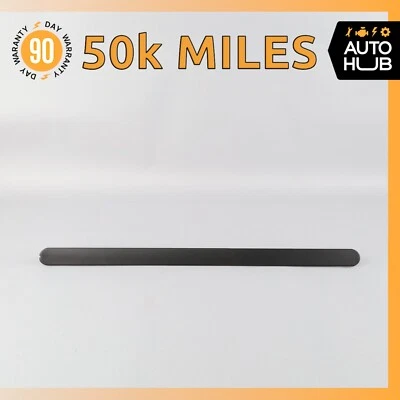 Maserati 2002 cupé 4200 GT M138 moldura de puerta lateral izquierda fabricante de equipos originales 50 k Foto 1 de 4