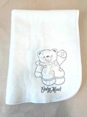 Manta blanca visón bebé de colección aplique de oso de peluche de seda súper suave 34" x 45" Foto 1 de 4