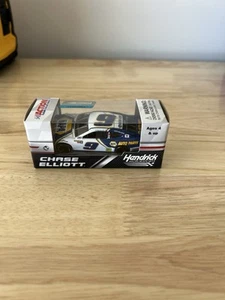 Chase Elliott Napa Auto Parts Diecast (2018 - 1:64 Scale - New In Box) - Picture 1 of 6