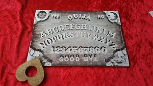 Classic wooden Ouija Board game & Planchette with instruction Magic - Picture 1 of 11