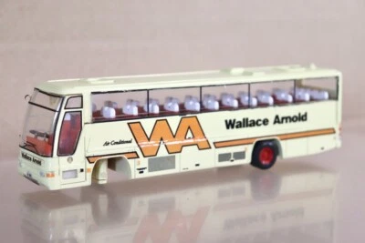 CORGI ARCHIVE PRE PRODUCTION RESIN PLAXTON PREMIER WALLACE ARNOLD BUS 4WA nv - Image 1 of 4