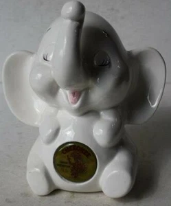 Elephant Figurine Cherokee NC Coin Bank Souvenir Ceramic Porcelain Hand Painted - Picture 1 of 1