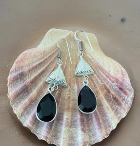 Black onyx Handcrafted Gemstone earrings - 925 Silver Plated- New - Picture 1 of 3