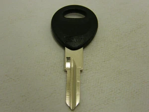 MOTORCYCLE SP KEY BLANK FOR APRILIA BETA BUELL DERBI SUZUKI HONDA YAMAHA - Picture 1 of 5